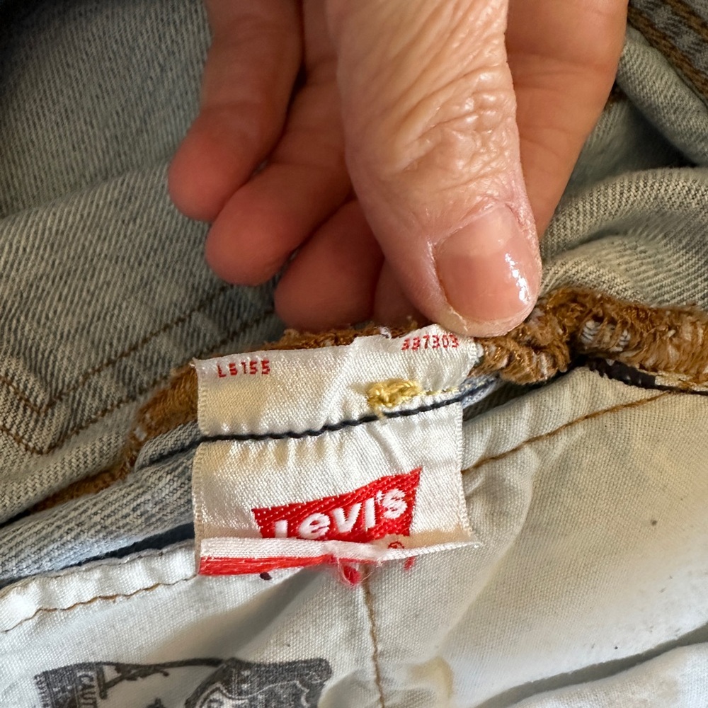 Levi's 501 CT Distressed Jeans - Picture 5 of 11